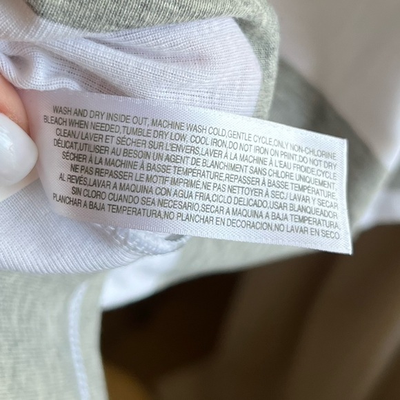 Old Navy Women Crew Neck Shirt | Extra Large - Picture 5 of 6